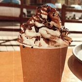 café con nata y chocolate